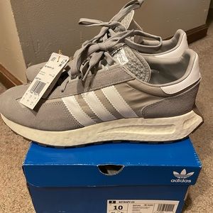 NEW! Adidas Retropy E5